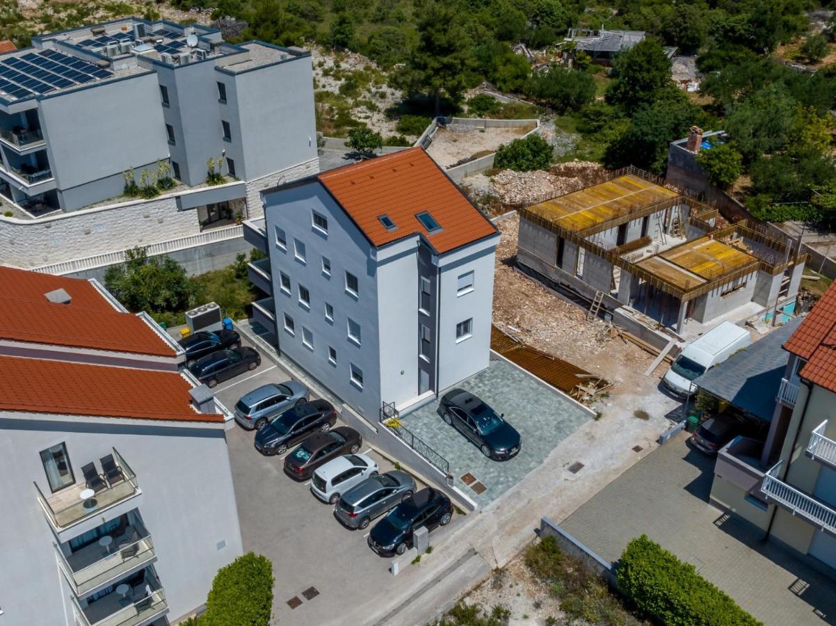 Carpe Diem Luxury Apartments 로고즈니차 외부 사진